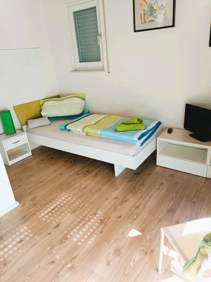Sylvis Home Zentral Gelegenes Ferienhaus In Ruhiger Lage Fürth Extérieur photo
